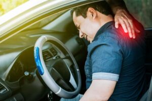 Dicas de Postura Ideal para Dirigir e Evitar Dores na Coluna
