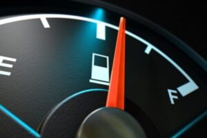 Dicas para Economizar Combustível: Como Reduzir Seus Gastos com Combustível