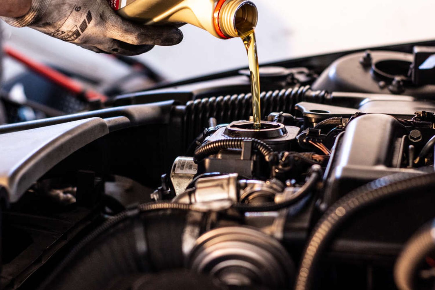 De Quanto Em Quanto Tempo Trocar O Óleo Do Carro?