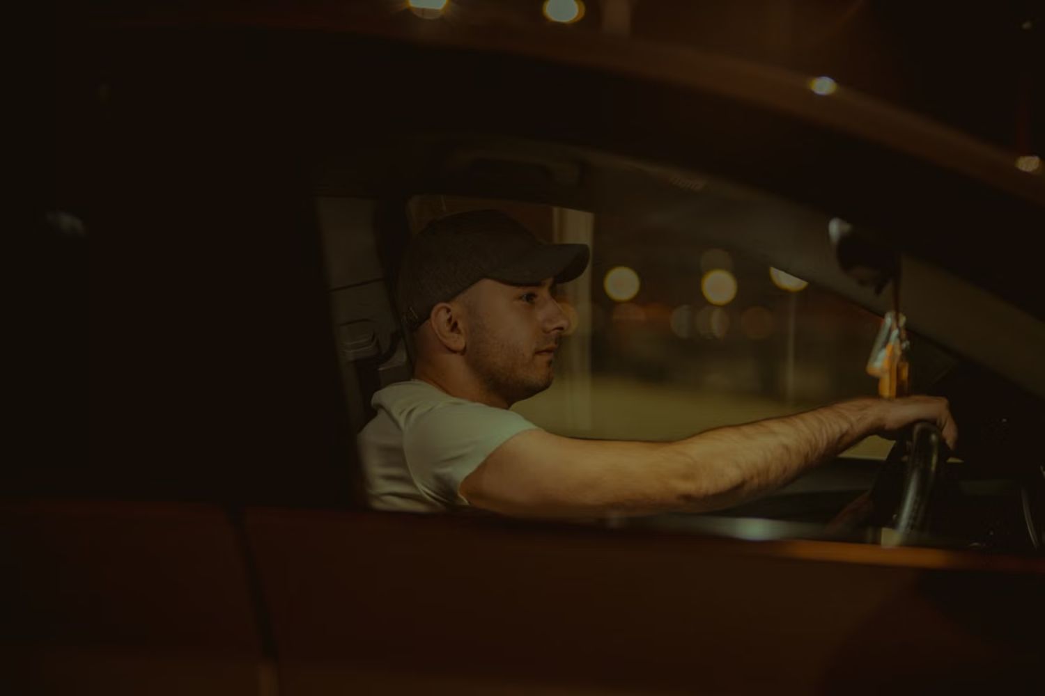 Como Dirigir à Noite Com Mais Segurança?