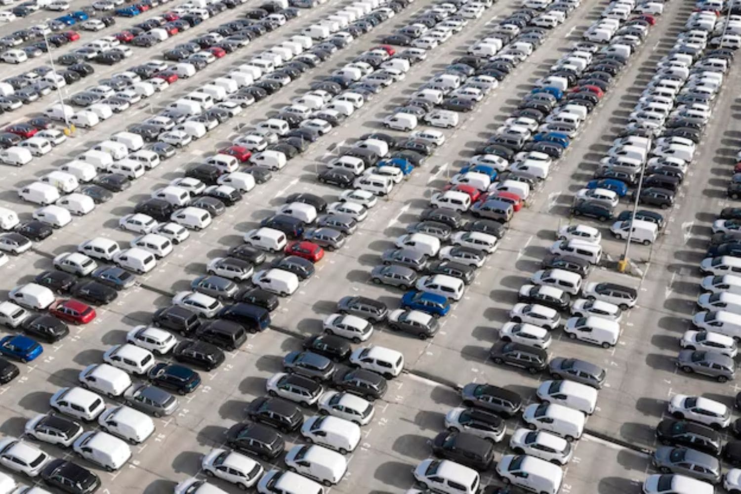 Preço dos Carros Usados Cai em 2026: Vale a Pena Comprar Agora?
